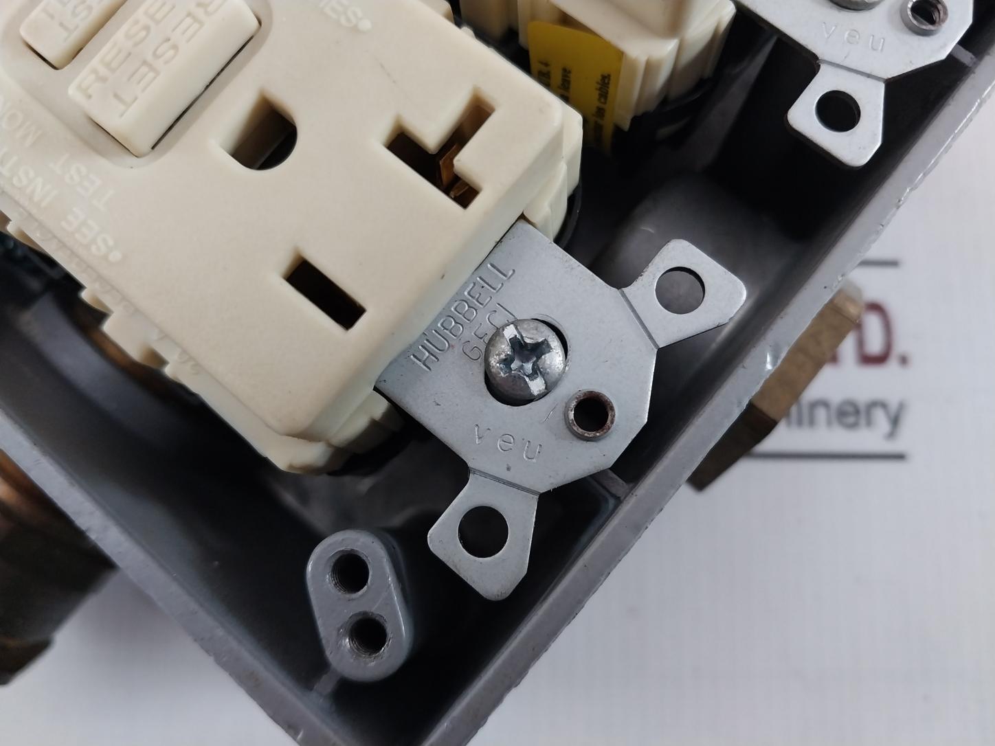 Hubbell Gf20Il Ground Fault Breaker Gfci 20A 125V 2P