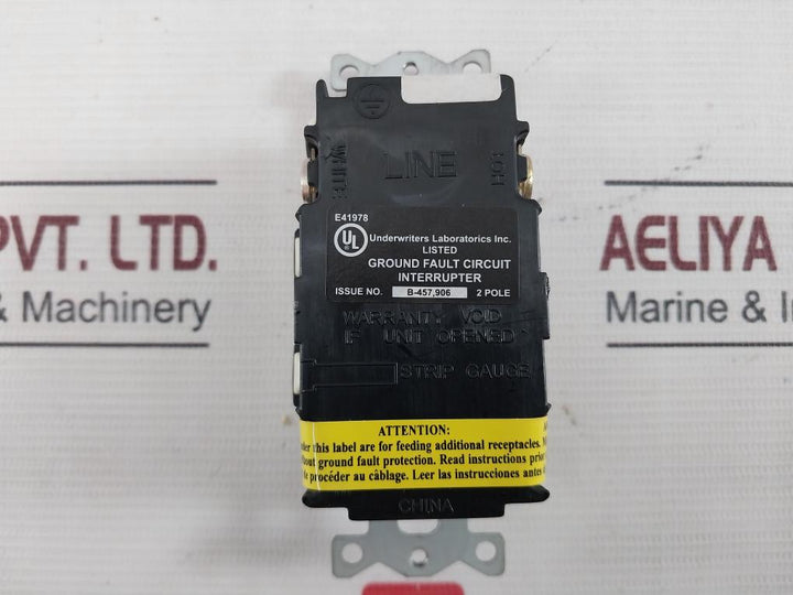 Hubbell Gf20Il Ground Fault Circuit Interrupter (Gfci) Receptacle Outlet