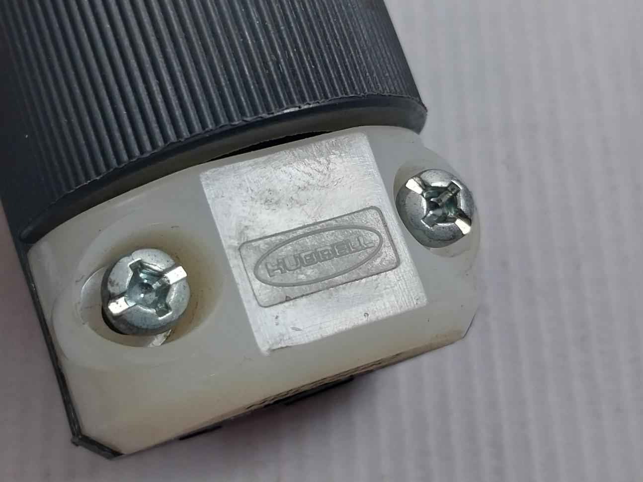 Hubbell Hbl5269c Electrical Connector 15a 125v