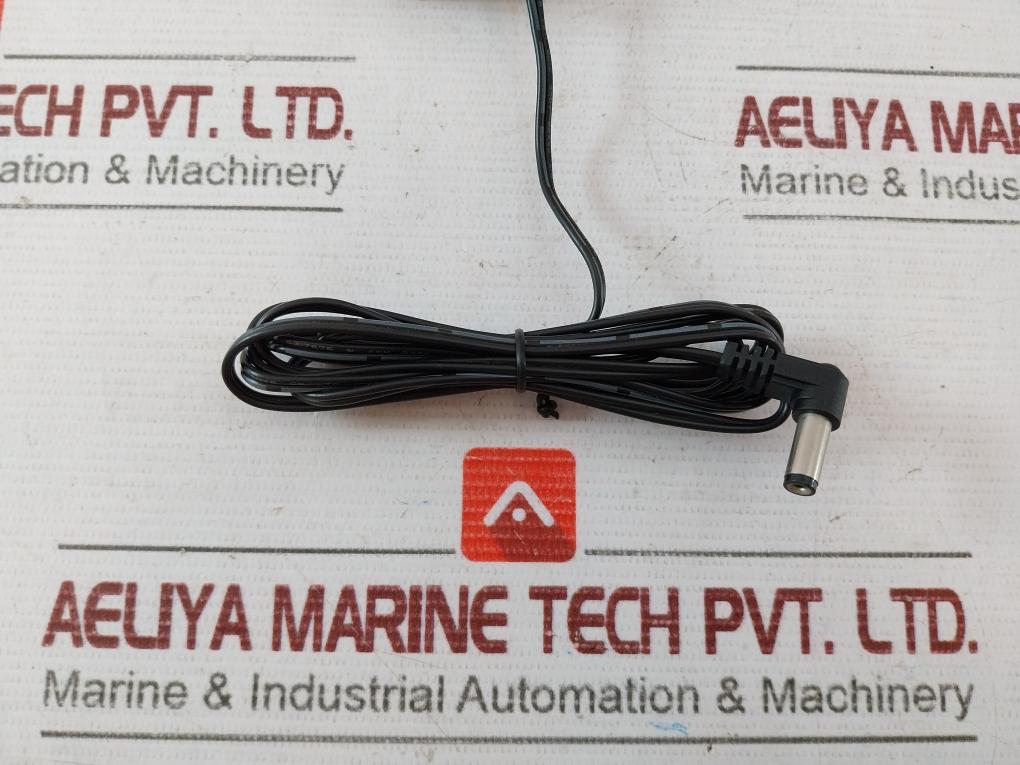 Huntkey Hka00612005-3S Switching Power Adaptor 12.0V-0.5A 100-240V- 50/60Hz 0.2A