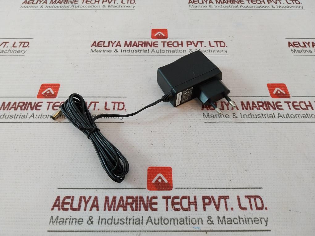 Huntkey Hka00612005-3S Switching Power Adaptor 12.0V-0.5A 100-240V- 50/60Hz 0.2A
