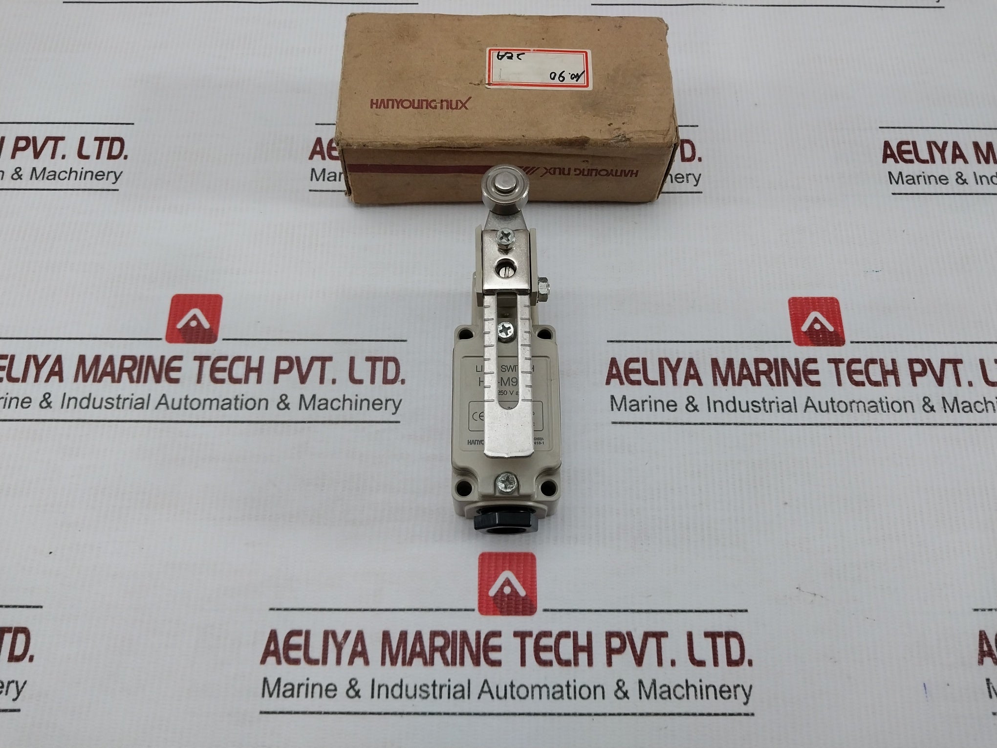 Hy-m904-Limit-Switch-6A-250Vac-Hanyoung-Nux-209818-1