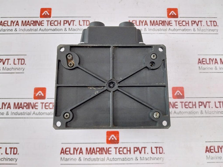 Hydac Ets 1701-100-000 Temperature Controller 22-32v Dc 4-20ma 0-10v Output