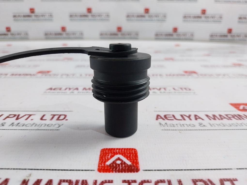 Hydralift 62357+71 Plug Dust Threaded Plastic for Hydra Tong MPT-200