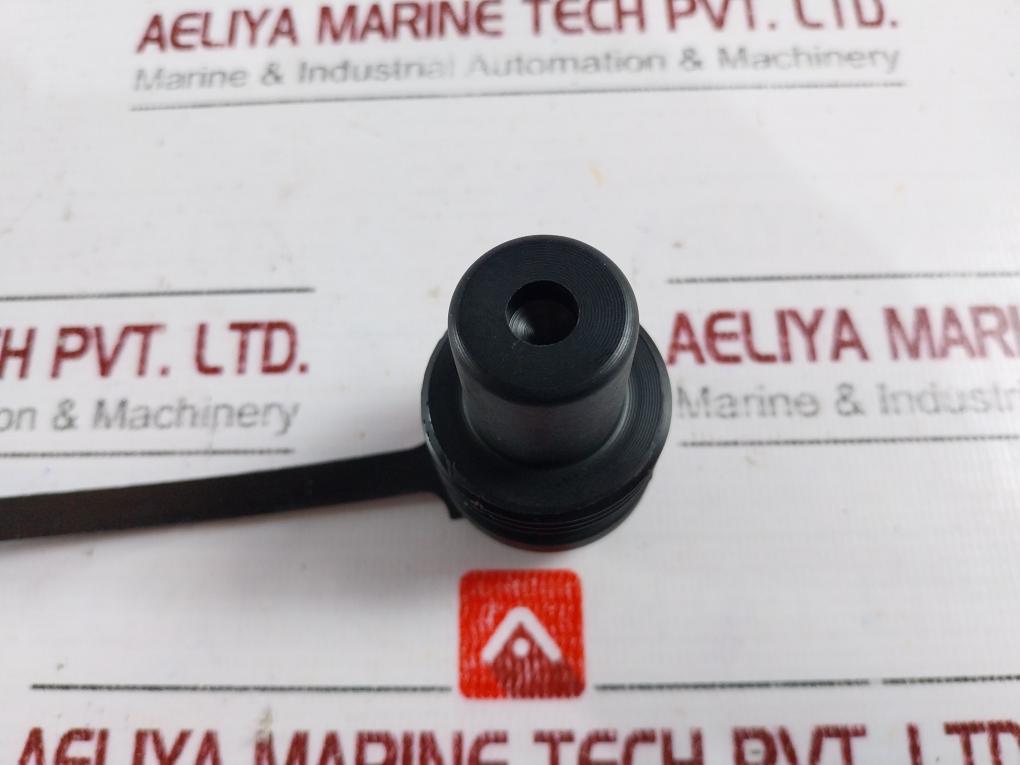 Hydralift 62357+71 Plug Dust Threaded Plastic for Hydra Tong MPT-200