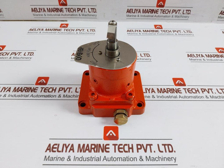 Hydraulic-Double-acting-Balanced-Rotary-Actuator-BRC-002-Danfoss-210323-7