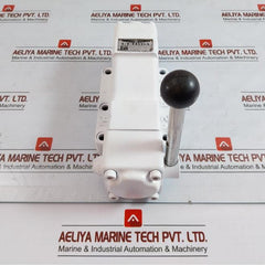 Hydraulic Control Valve Uchida Dmd3-04C-ha4