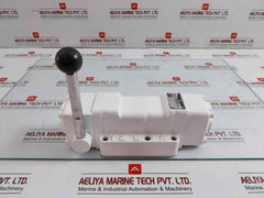 Hydraulic Control Valve Uchida Dmd3-04C-ha4