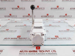 Hydraulic Control Valve Uchida Dmd3-04C-ha4