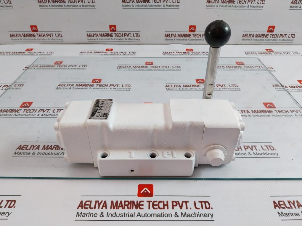 Hydraulic Control Valve Uchida Dmd3-04C-ha4