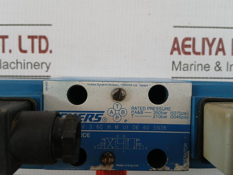 Hydraulic Directional Control Valve 350Bar Vickers Dg4V 3 6C H M U1 D6 60 En38