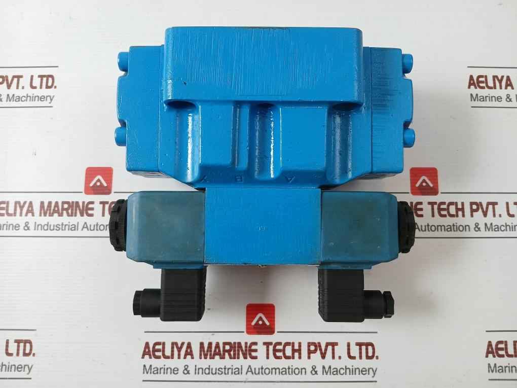 Hydraulic Directional Control Valve Dg5V 7 8C H Vm U B6 3U Brand Vickers  T – 210Bar
