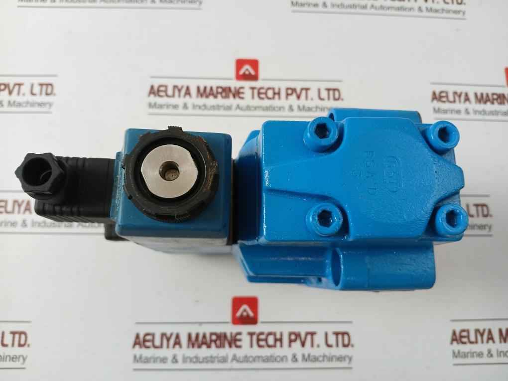 Hydraulic Directional Control Valve Dg5V 7 8C H Vm U B6 3U Brand Vickers  T – 210Bar