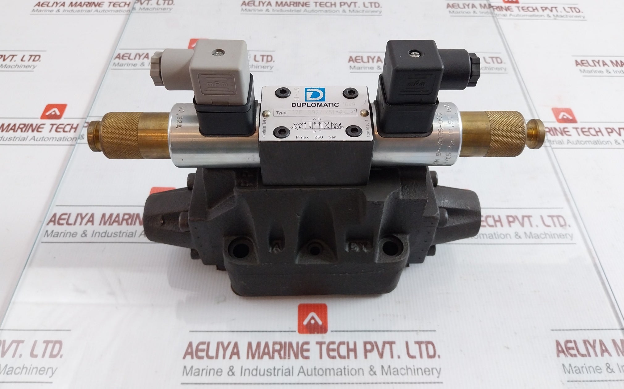 Hydraulic Directional Control Valve Duplomatic E07E-s92/1/51-24