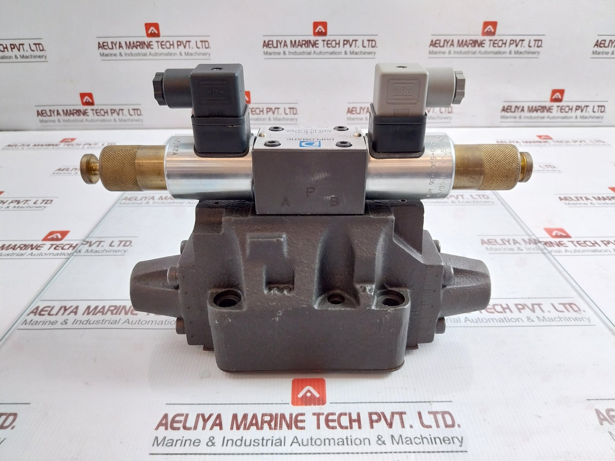 Hydraulic Directional Control Valve Duplomatic E07E-s92/1/51-24