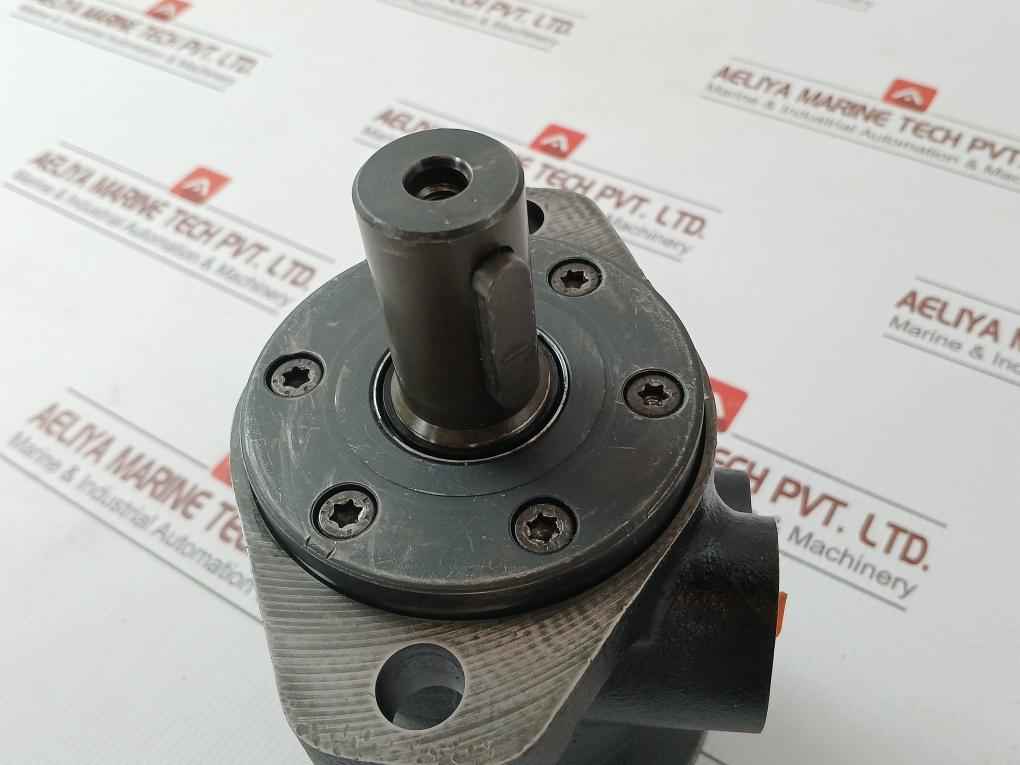 Hydraulic Motor Danfoss Omr 100 151-0212 4