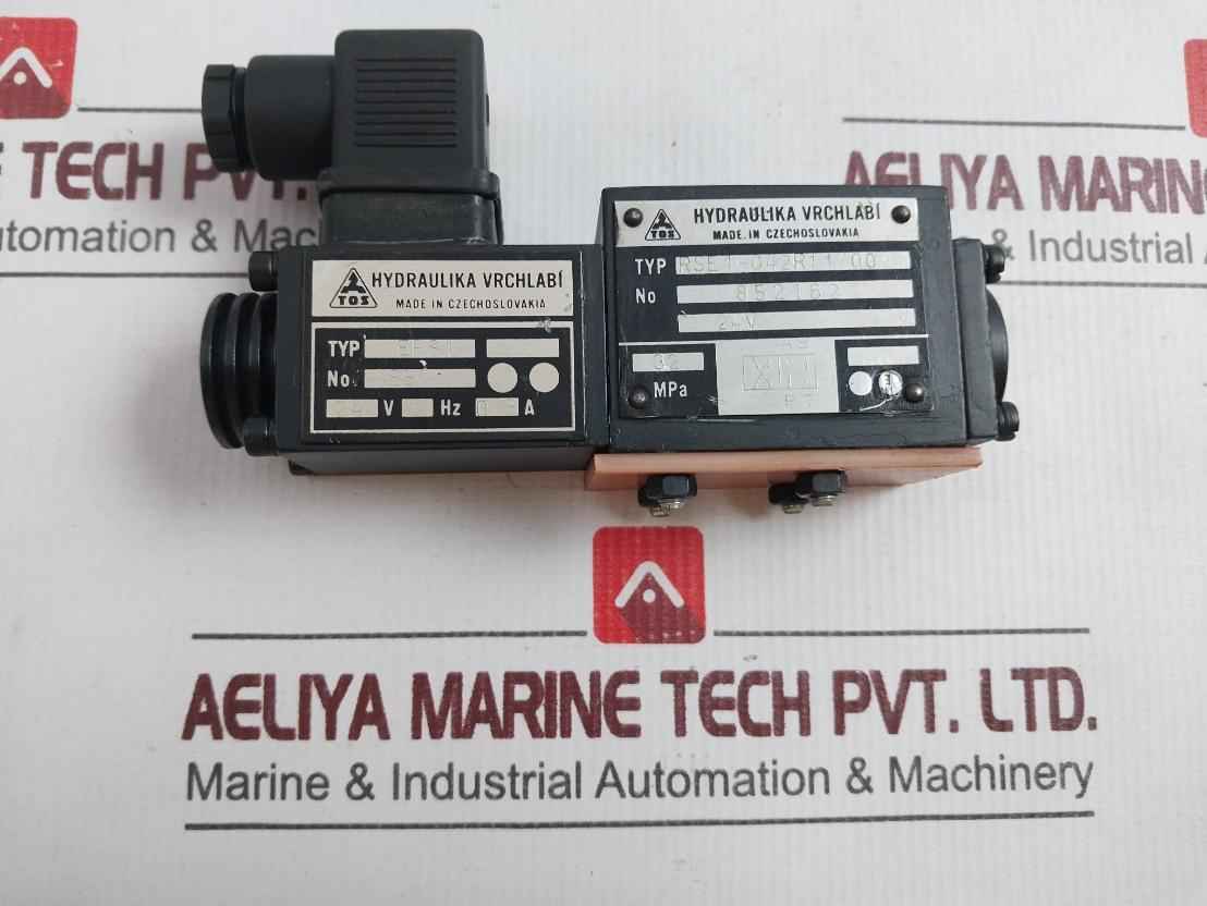 Hydraulika Vrchlabi Rse1-042R11/00 Hydraulic Distributor 24 V 0.8 A