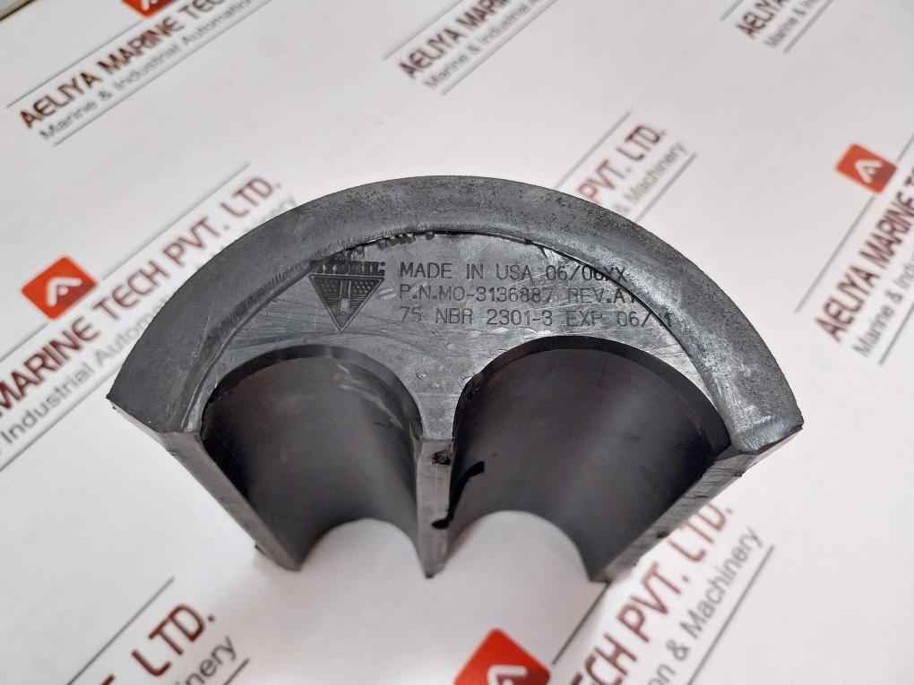 Hydril 3136887 Balance Rod Bushing Set 75 Nbr 2301-3 Rev C1