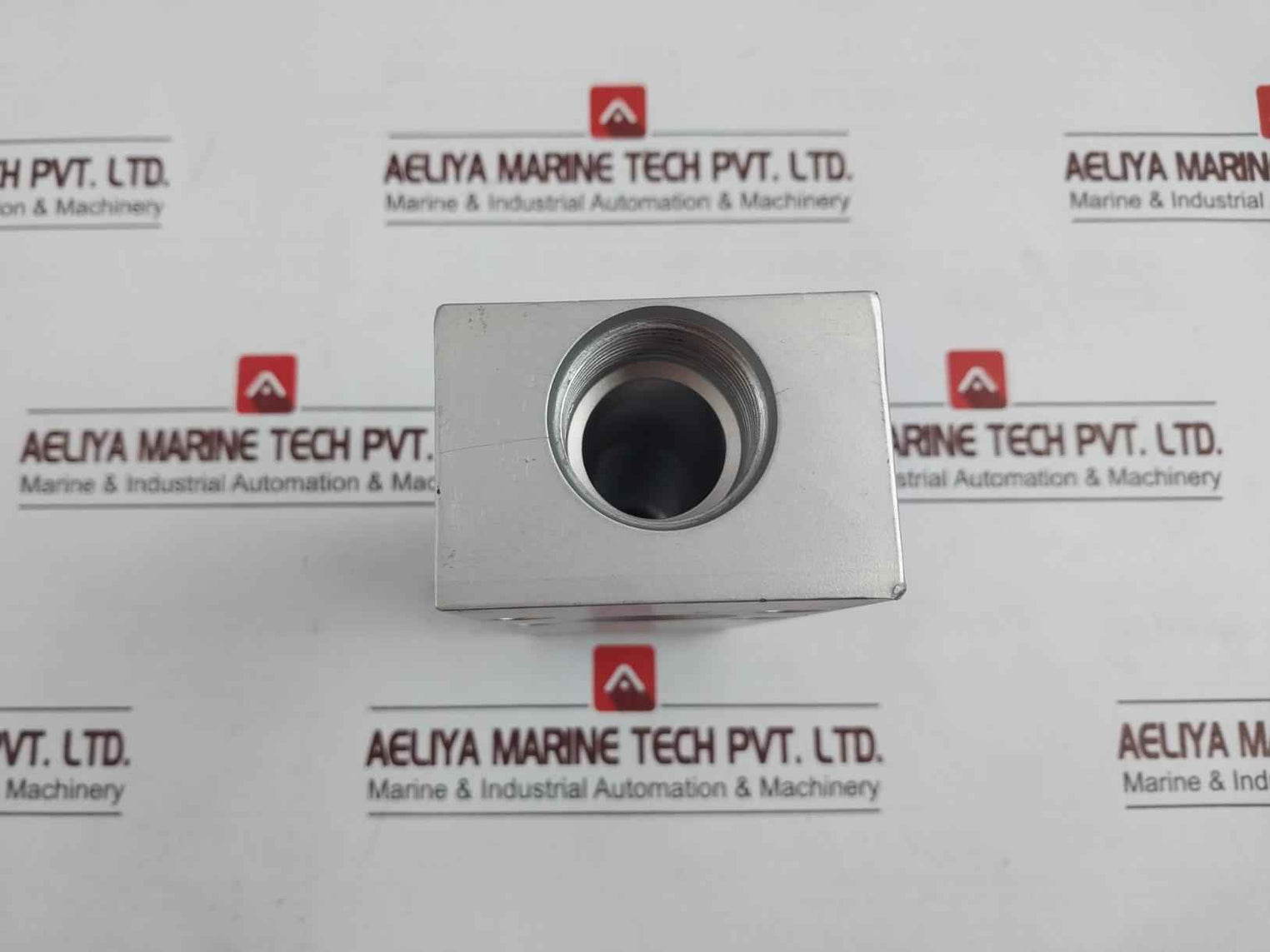 Hydril 901907 Pod Hydraulic Manifold Block 30213518