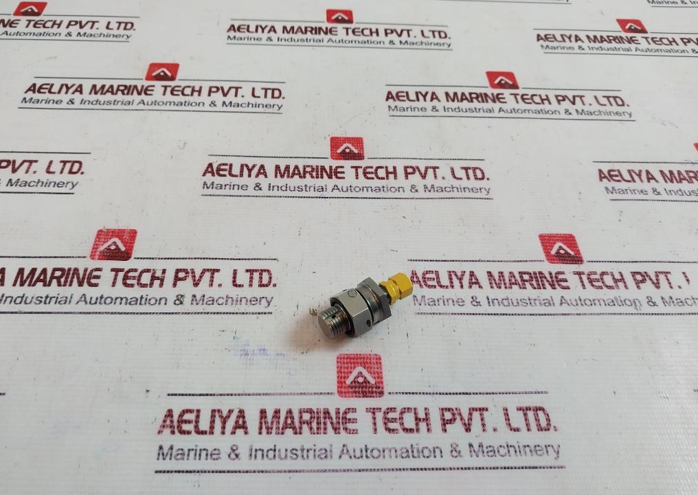 Hydro Fitting HF2001 Charging Valve REV E 75-100 in. Lbs.