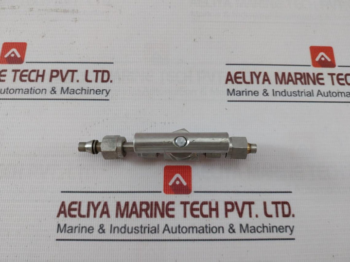 Hylok Nv2H-4T-r Needle Valve 316 Dae