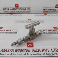 Hylok Nv2H-4T-r Needle Valve 316 Dae