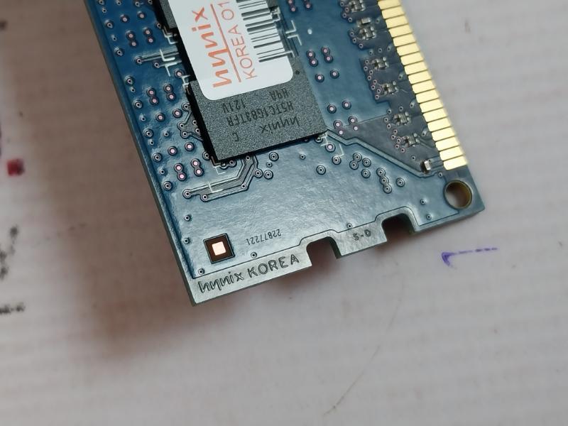 Hynix Hmt112u7tfr8a-h9 Ram 1gb 1rx8 Pc3l-10600e-9-10-d0 94v-0