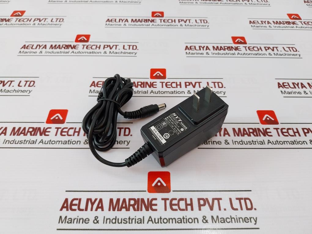 Hyt Ch10L19 Desktop Charger With Ps1026 Ac Adapter
