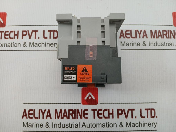 Hyundai 200V-220V 60Hz Auxiliary Relay Umx 31