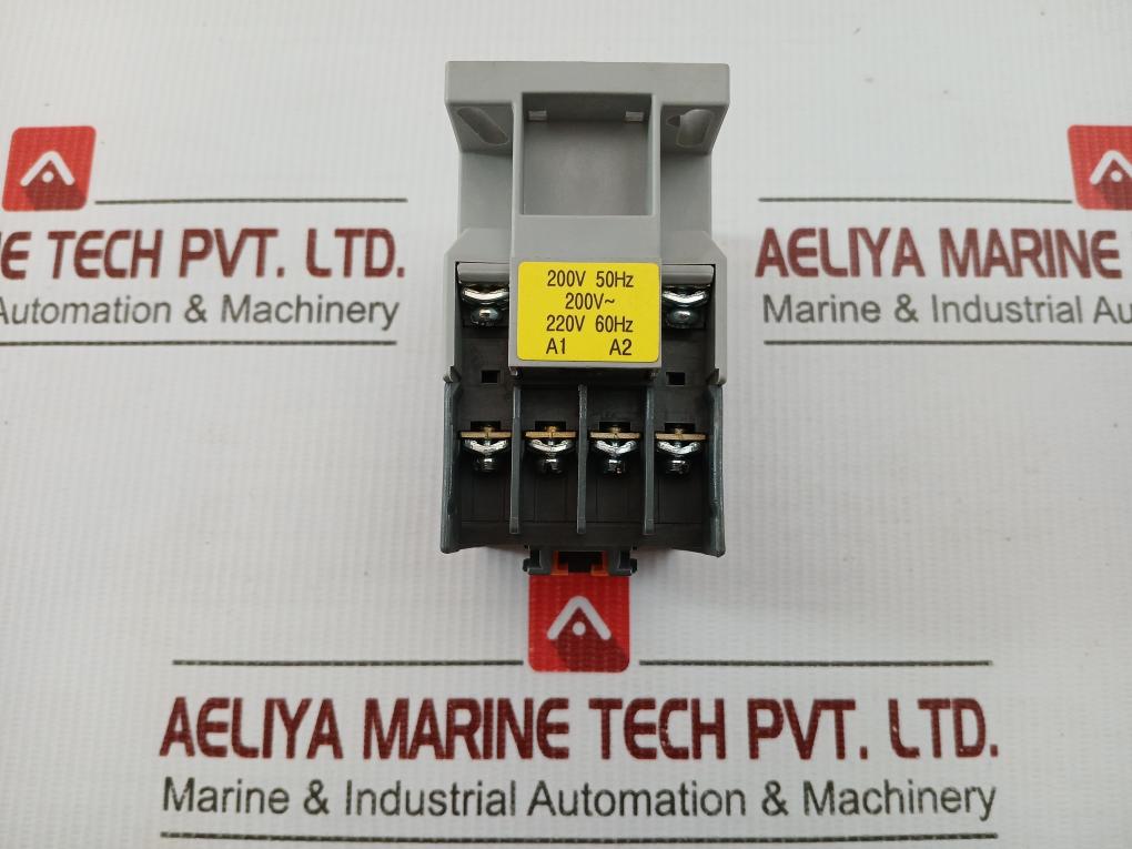 Hyundai 200V-220V 60Hz Auxiliary Relay Umx 31