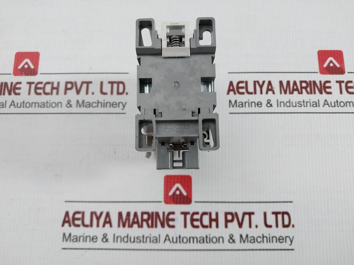 Hyundai 3-pole Magnetic Contactor 50/60Hz 750V Part No Himc 18