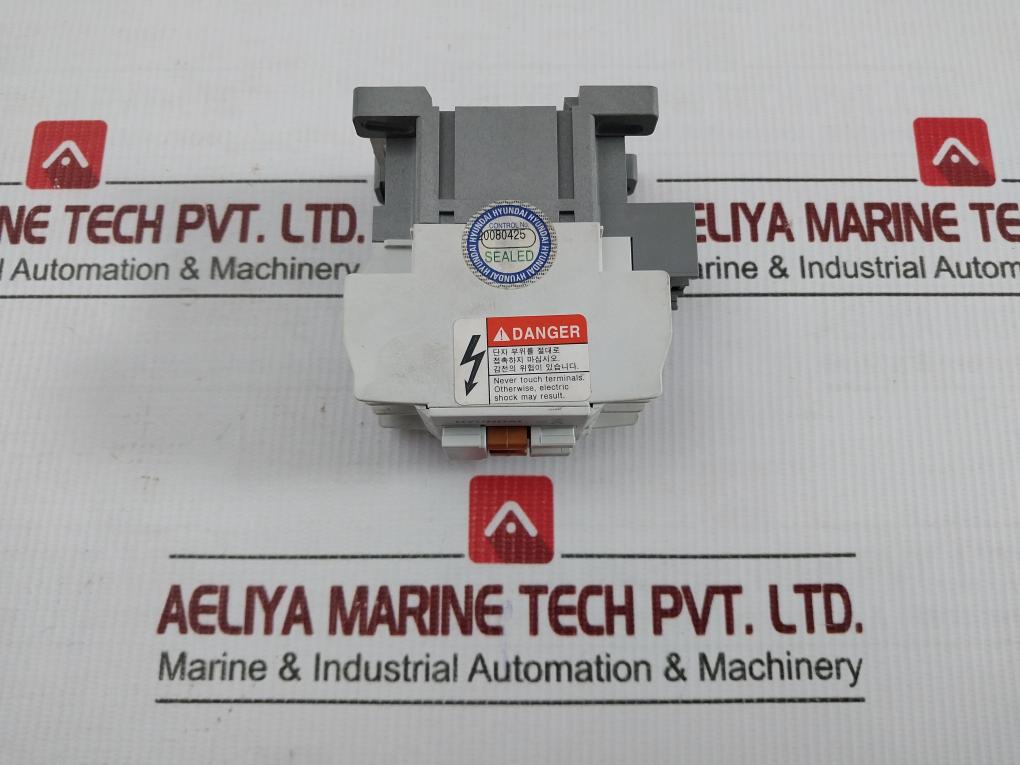 Hyundai 3-pole Magnetic Contactor 50/60Hz 750V Part No Himc 18