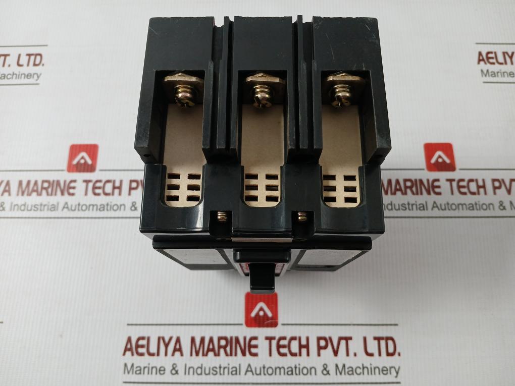 Hyundai 3P Molded Case Circuit Breaker Ac600V-dc250V/30A Part No Ho-100Ba