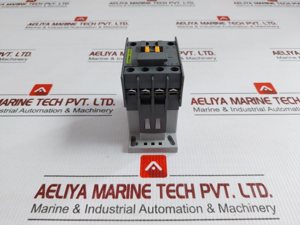 Hyundai 750V/20A Contactor Relay Umx 40Ns