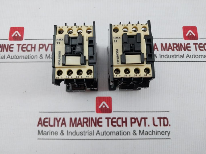 Hyundai Auxiliary Contactor 750Vac Hmx 22