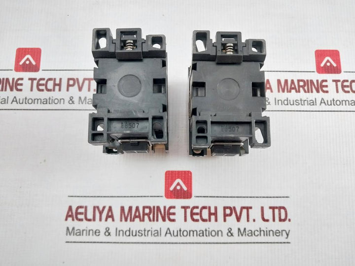 Hyundai Auxiliary Contactor 750Vac Hmx 22