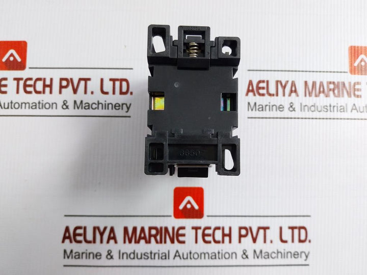 Hyundai Auxiliary Relay Hmx 22 750V/20A