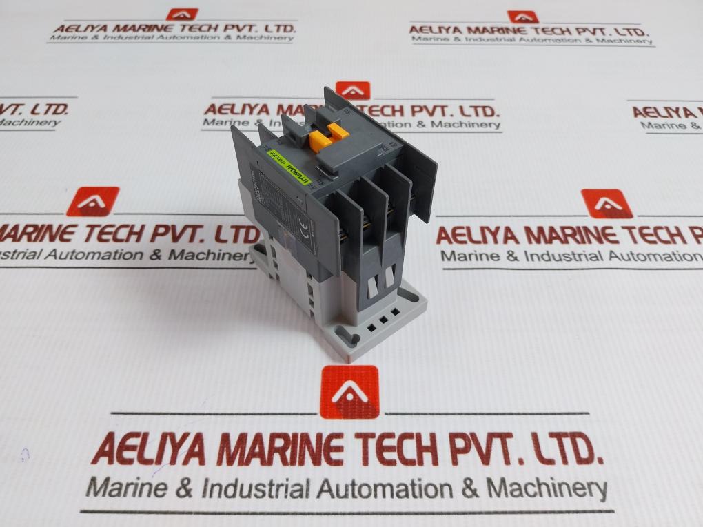 Hyundai Contactor Relay 750V/20A Umx22