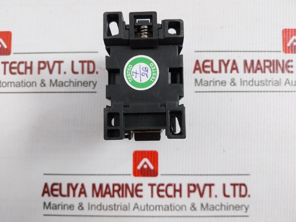 Hyundai Control Relay 600 Vac 50/60Hz Hmx 22