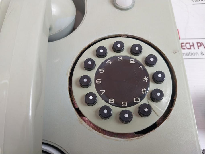 Hyundai Haw-300 A-1 Wall Type Telephone Hei-at002 Rl Ds2-c-24V