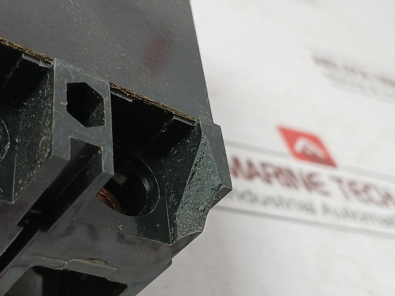 Hyundai Hbe-102N Molded Case Circuit Breaker 75A Ac600V 50/60Hz