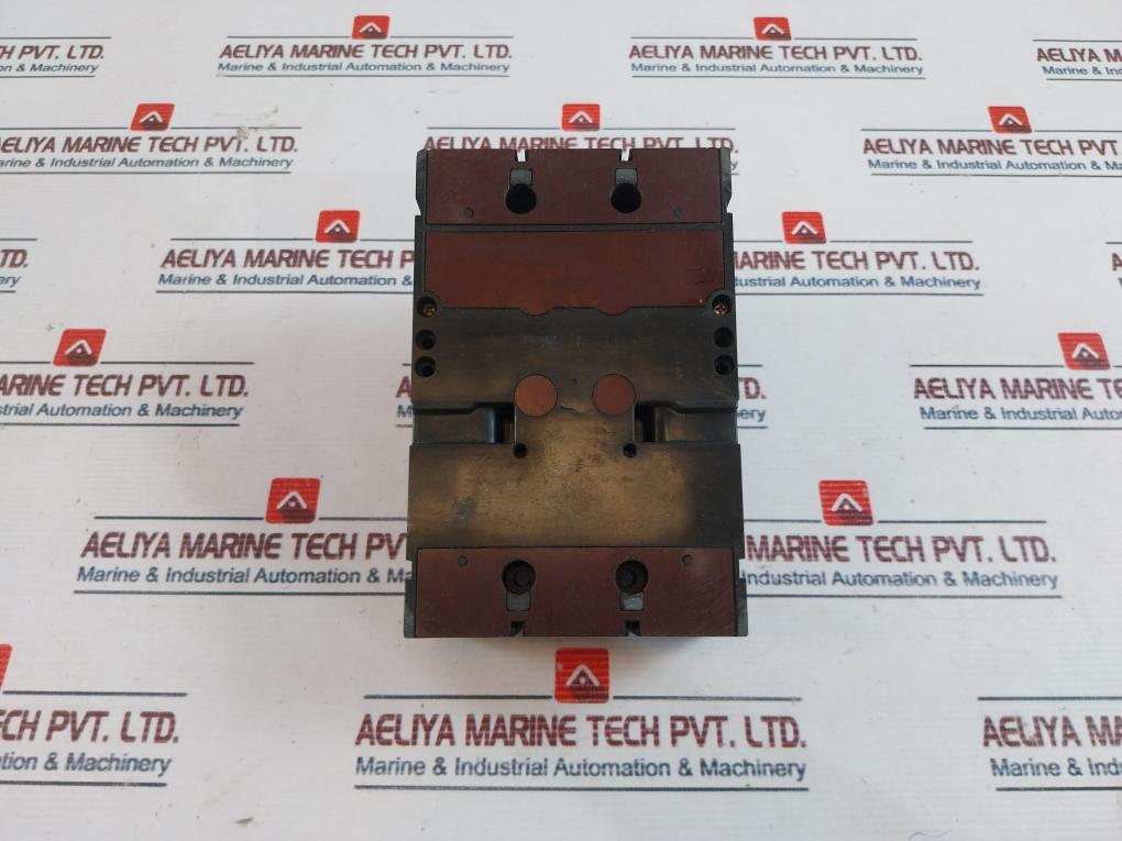 Hyundai Hbe-203 Molded Case Circuit Breaker 3P 125A