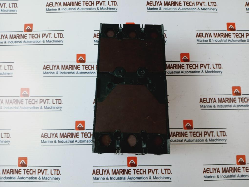 Hyundai Hbh-203 3 Pole Molded Case Circuit Breaker 150A