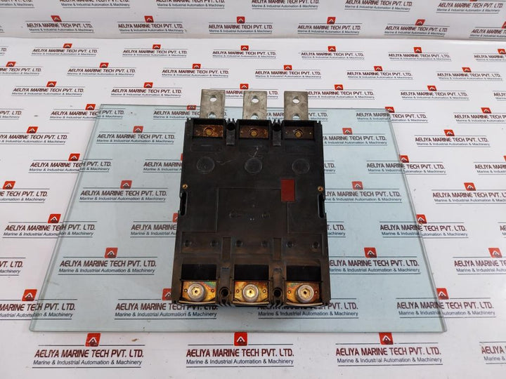 Hyundai Hbs-803 Molded Case Circuit Breaker 3-pole 700A 660V
