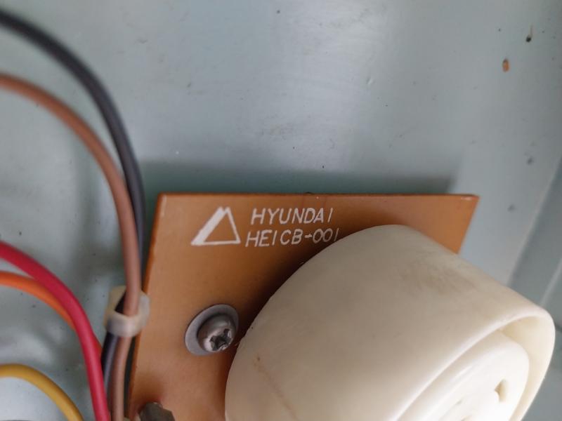 Hyundai Hcw-300A Wall-mounted Marine Wall Type Telephone Pabx In4002 Rev B