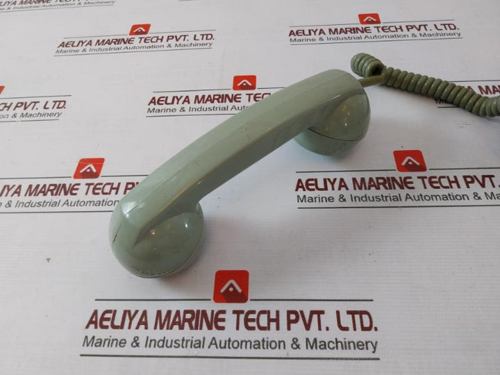 Hyundai Hcw-300A Wall-mounted Marine Wall Type Telephone Pabx In4002 Rev B