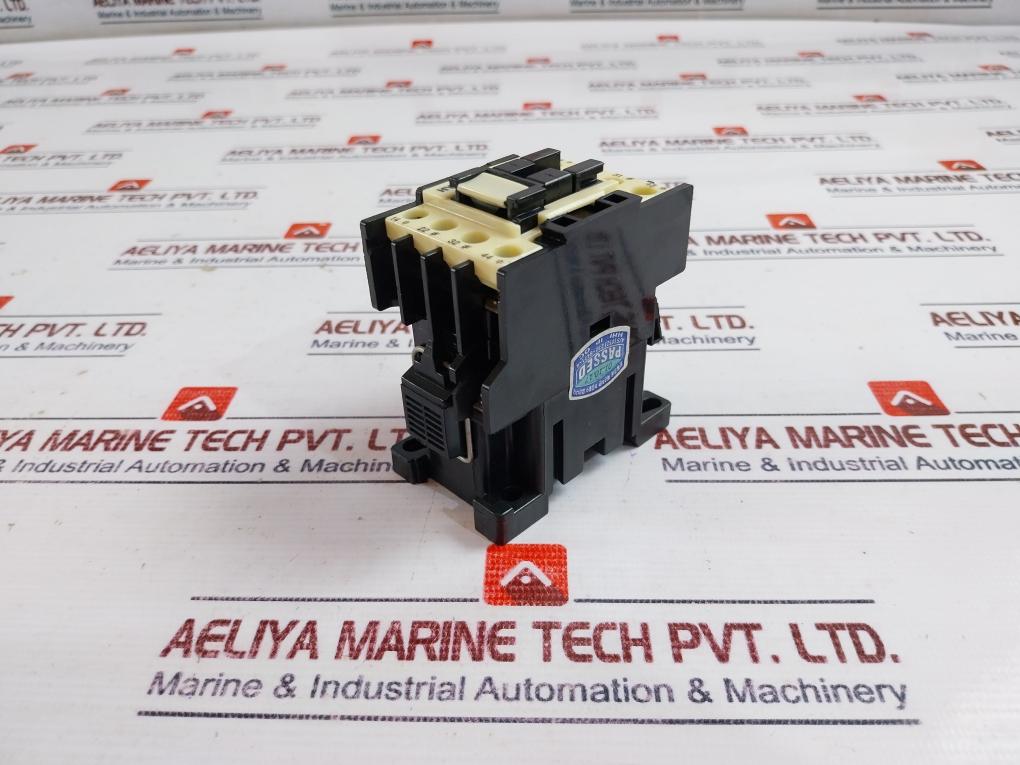 Hyundai Heavy Industries Hmx 22 Auxiliary Control Relay 200…220V 50Hz 60Hz