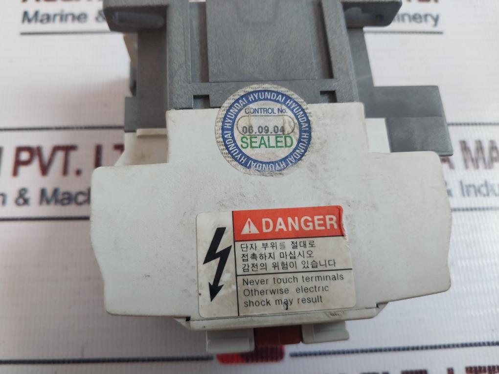 Hyundai Hg02001-1004A Magnetic Contactor Himc 22 50/60Hz