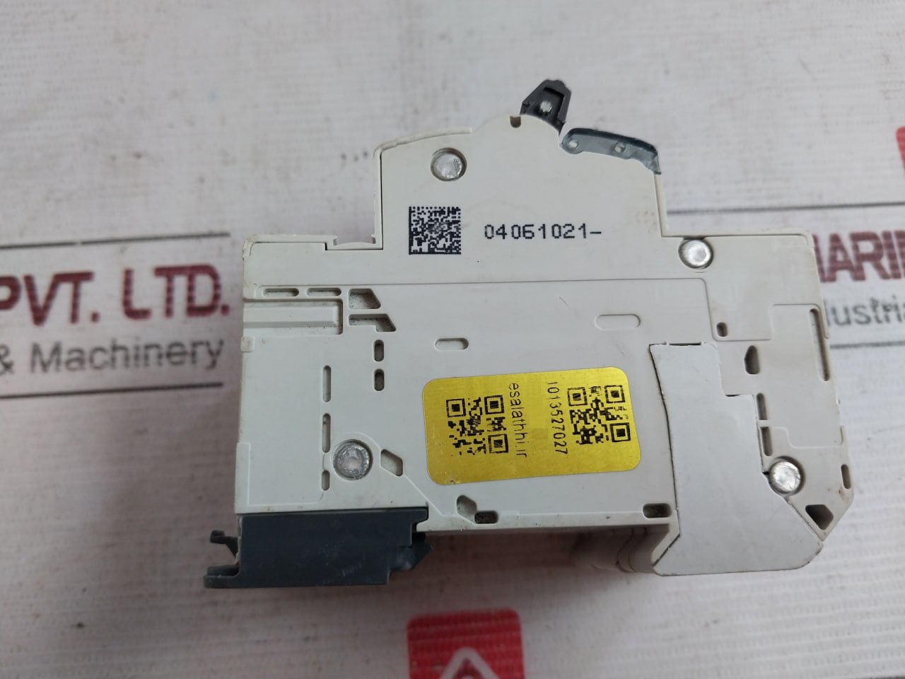 Hyundai Hgd 63N Miniature Circuit Breaker 6000/3 C32 415V- 50/60Hz Iec/En60898-1