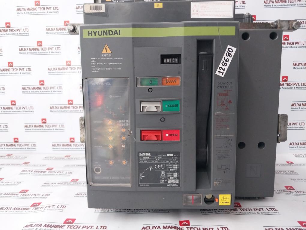 Hyundai Hian 06 Air Circuit Breaker 4 Pole 630A